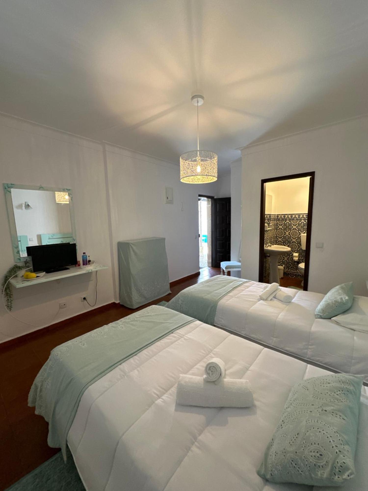 مبيت وإفطار Óbidos Casa Do Poco المظهر الخارجي الصورة