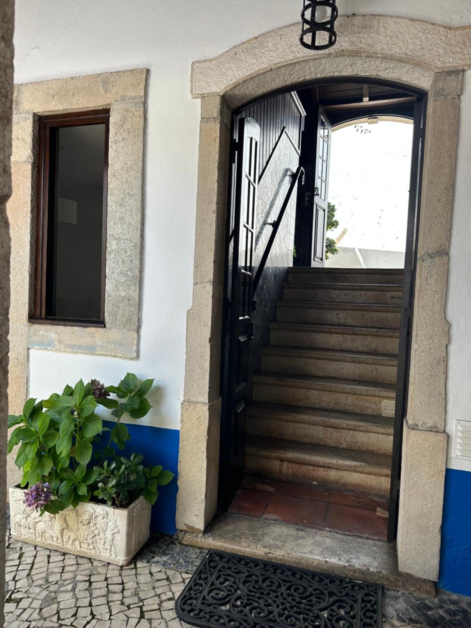 مبيت وإفطار Óbidos Casa Do Poco المظهر الخارجي الصورة